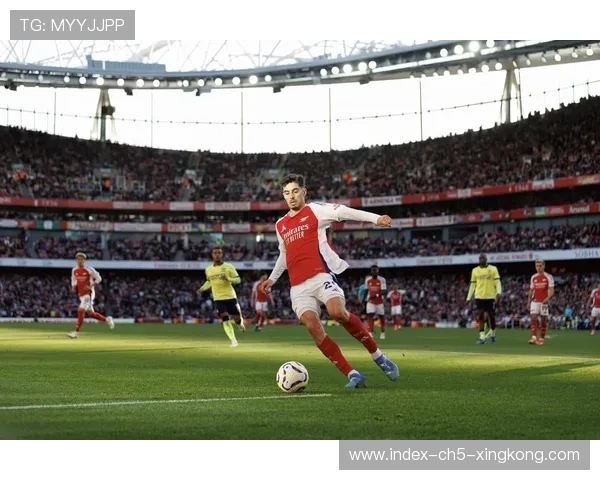 阿森纳萨卡弧线球命中远角